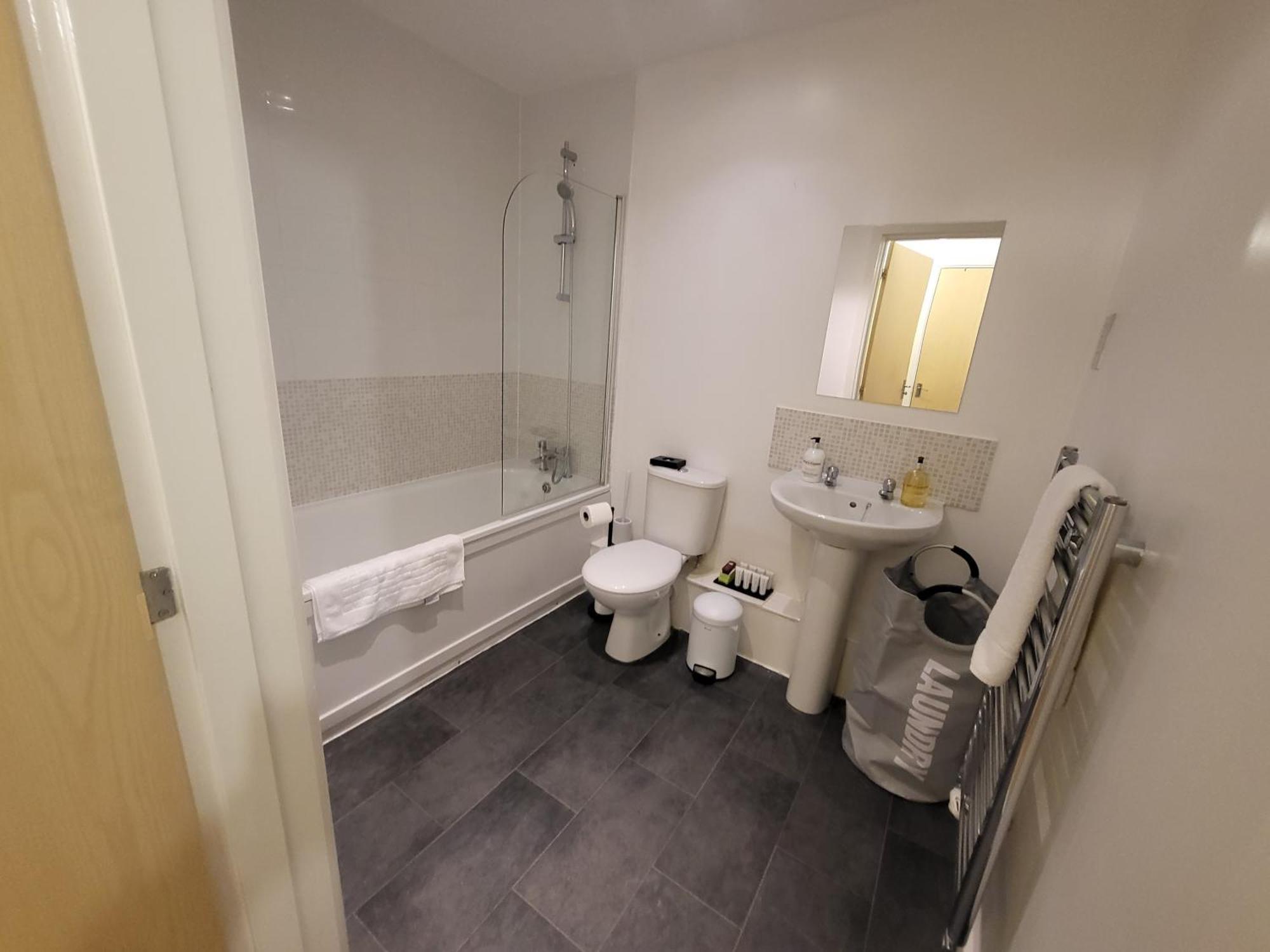 Garland Central City Apartment London 2 エクステリア 写真