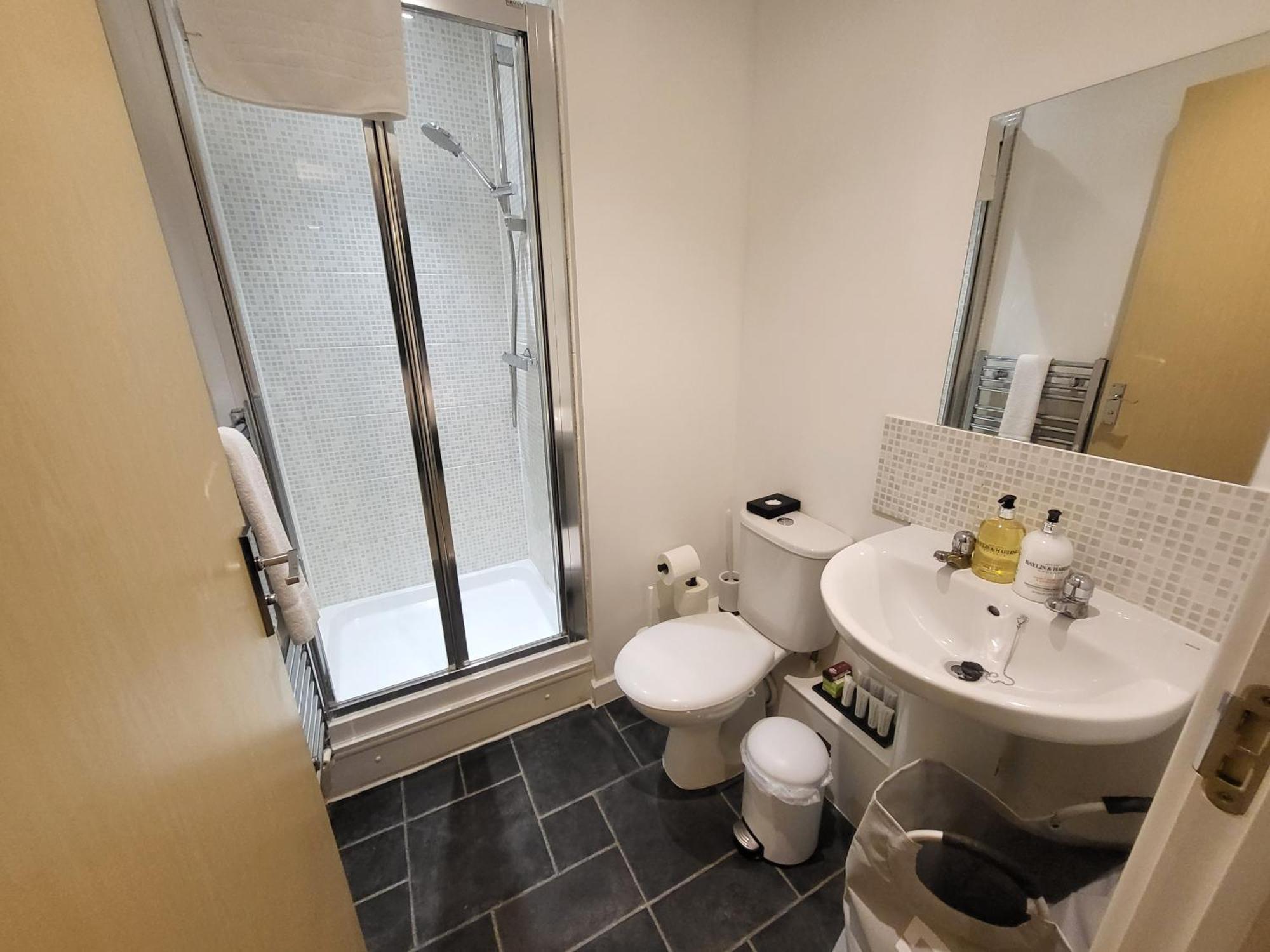Garland Central City Apartment London 2 エクステリア 写真